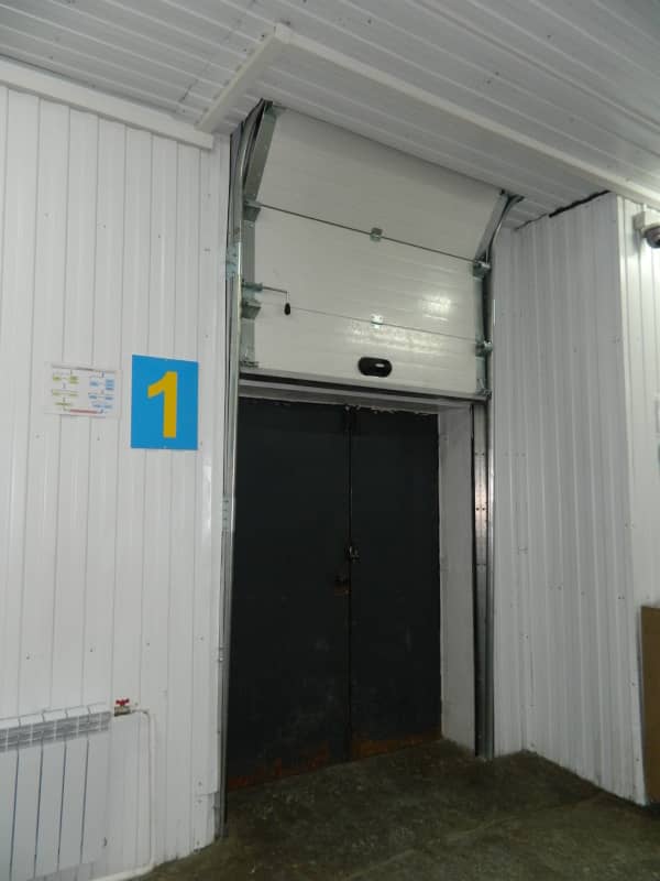 Промышленные ворота DoorHan в Черкесске с установкой