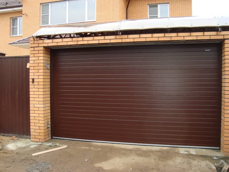 Секционные ворота DoorHan в Черкесске с установкой